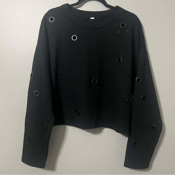 ALO Yoga Sweaters - ALO Cadence Grommet Sweatshirt Size Large